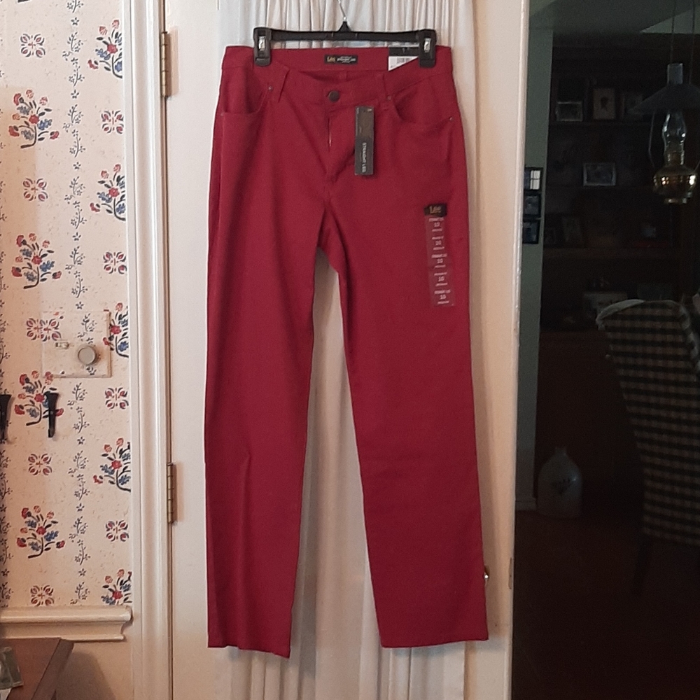 Lee Straight Leg Relaxed Fit Jeans Red 10R NWT